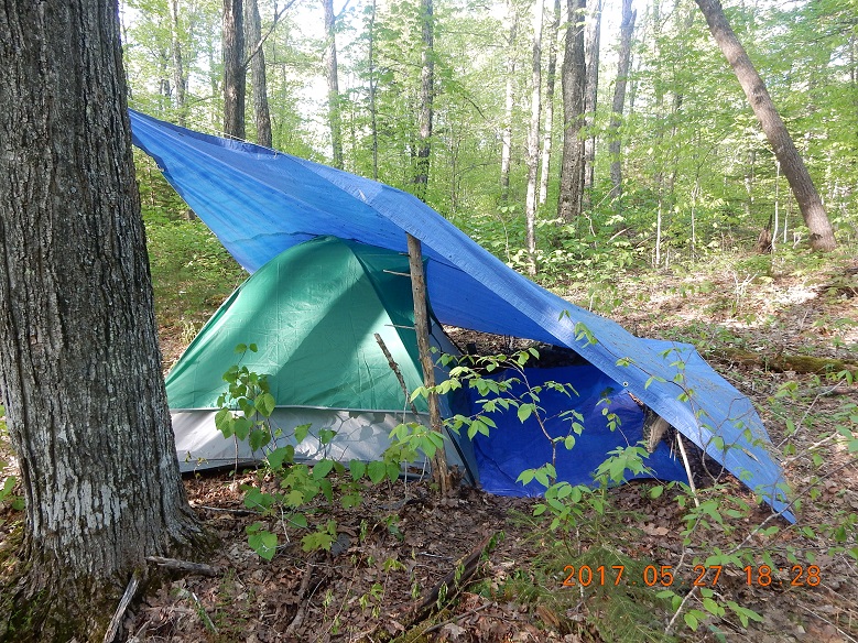 05-27 18;28 tent under a tarp