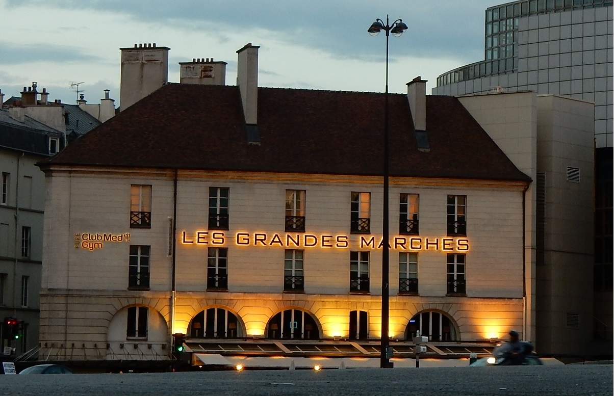 07-04 21:43 brasserie Les Grandes Marches